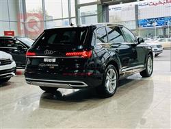 ئاودی Q7